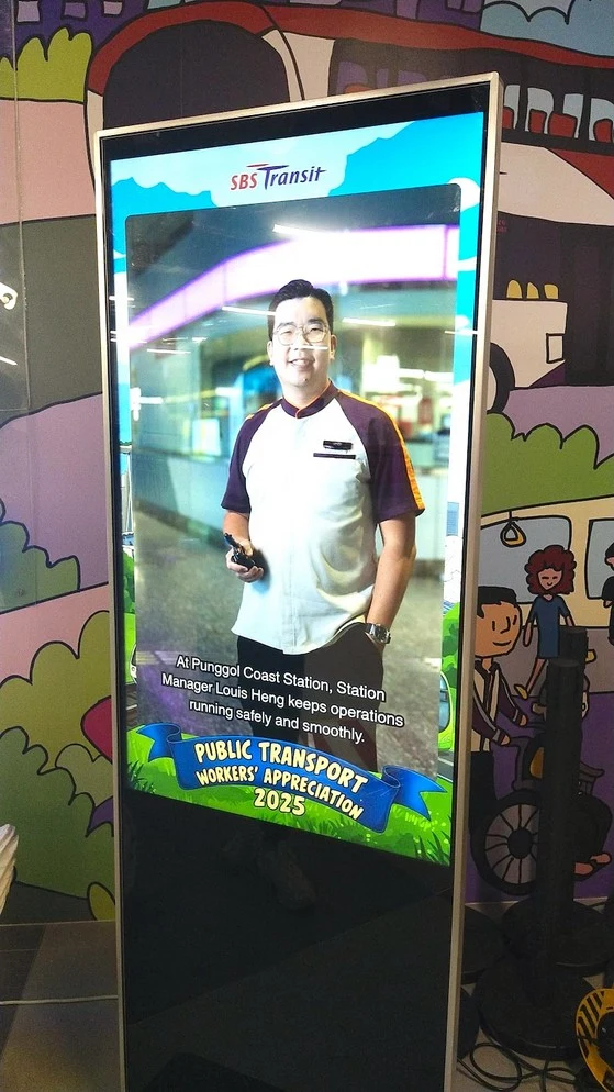 Digital Signage Display