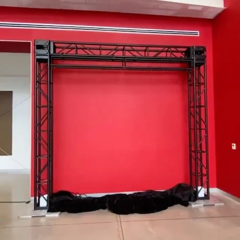 Self Standing Curtain Unveiling — Truss System
